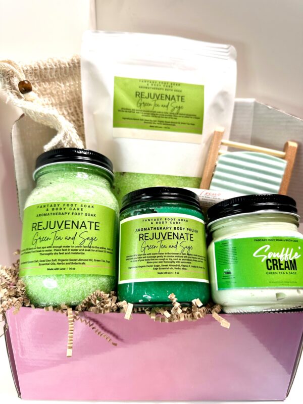 Aromatherapy Rejuvenate Green Tea & Sage Self Care Gift Box